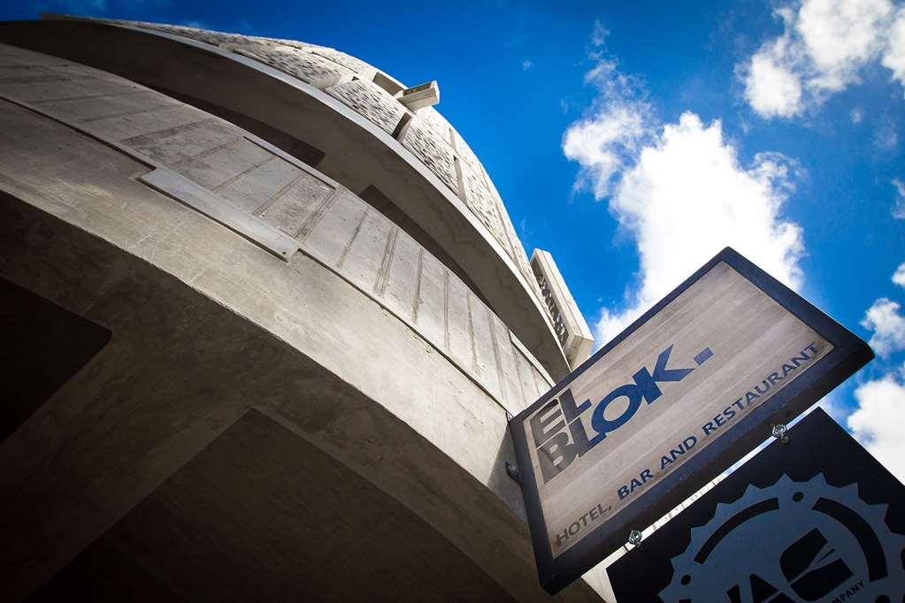 El Blok Hotel วีเอเกส ภายนอก รูปภาพ